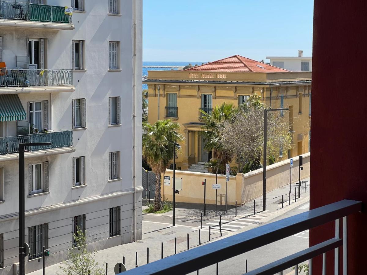 Gorgeous 2 Bedrooms Holiday Apartement Nice Exterior photo